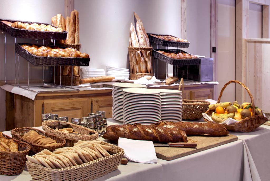Chalet-Hotel La Marmotte, La Tapiaz & Spa, The Originals Relais Les Gets Bagian luar foto